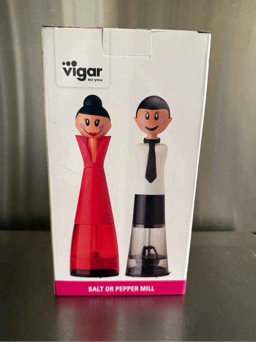 Vigar Dolls Pepper Mill Set